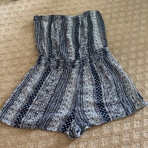 Forever 21 Sleeveless Romper